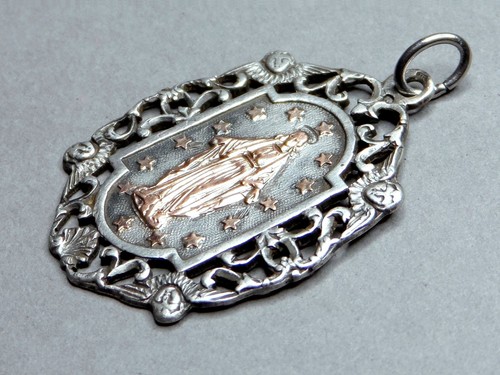 Saint Virgin Mary and Cherubs. Miraculous Medal. Antique Silver Openwork Pendant - Picture 3 of 6