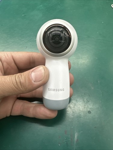 Samsung Gear 360 4K Spherical VR Kamera - Weiß - Bild 3 von 6