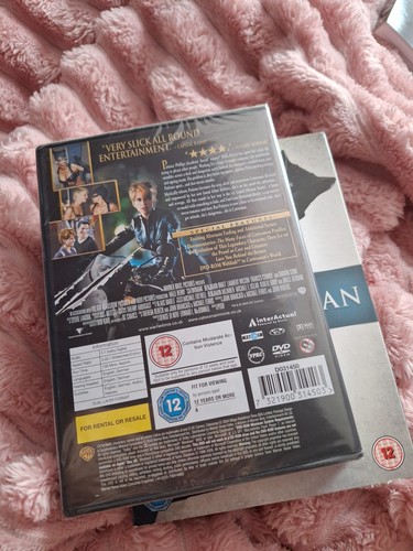 Halle Berry Cat Woman 2008 Dvd BNIB - Bild 2 von 2