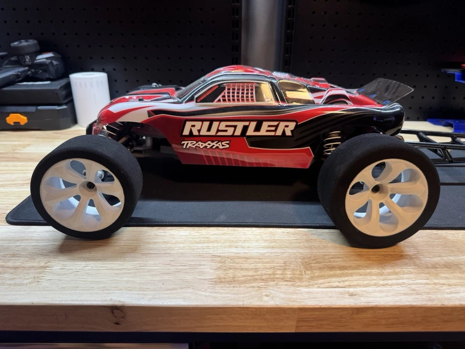 Traxxas Rustler 2WD Drag Setup New Never Used. - Image 2 of 4