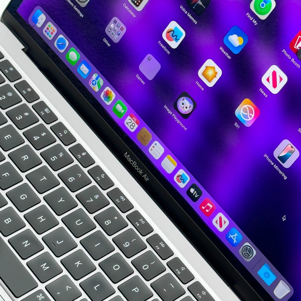 Macbook Air A2337 16+256 13.3インチ US配列 Apple MacBook Air 2020-21 A2337 13in M1 7 Core GPU 16GB RAM