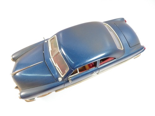 1:18 Mira Ford 1949 Coupe "Scheunenfund - gealtert" #A1365 - Bild 8 von 9
