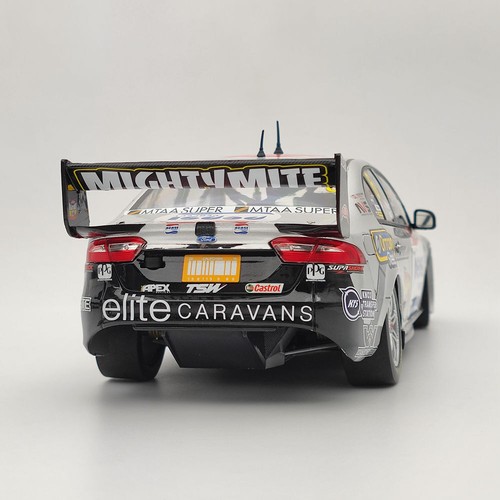 Apex 1/18 Ford FG Falcon 2015 V8 SUPERCARS 600 Back to the Future #6 AD81413 - Picture 5 of 9