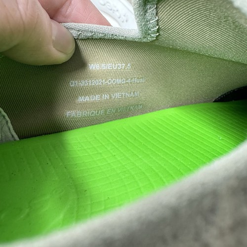 Oofos OOMG Eezee Camo Slip On Sneakers Womens Size 6.5 Sport Recovery Shoes - Picture 9 of 11