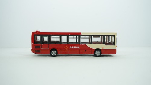 EFE Gilbow 1/76 Plaxton Pointer Dart Arriva North London Bus Item 20642 New HO5 - Picture 6 of 15