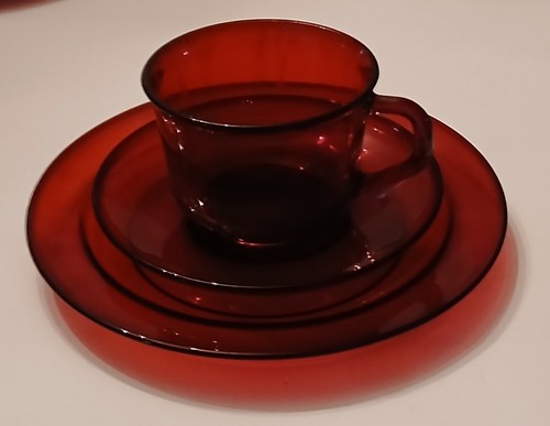 Vintage MCM 1968 Arcoroc France Classique Ruby 4 Settings Of 5pc Each 20pc Total - Picture 11 of 14