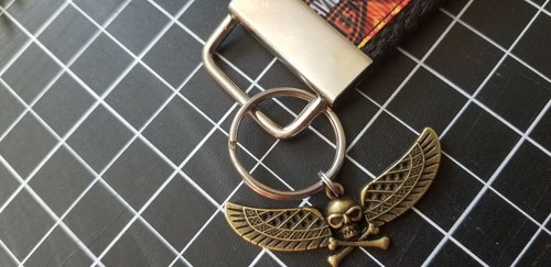 Harley Davidson Schlüsselanhänger, Armband mit Scull Wings Charm 1,5" breit & 6" lang - Bild 2 von 3