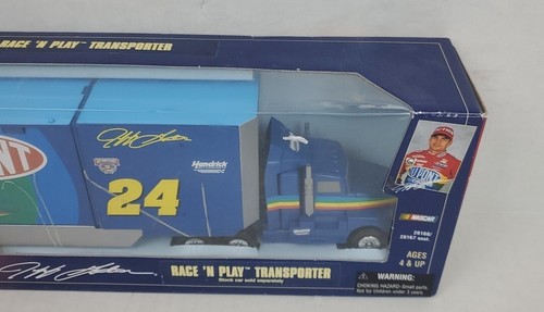 Winners Circle Jeff Gordon #24 Race N Play 1998 NASCAR Transporter Toy Car Truck - Picture 4 of 9