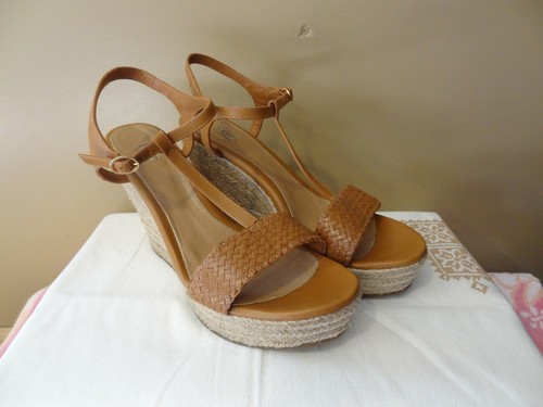 Ugg Womens Fitchie II Leather Sandals Open Toe Espadrilles Wedges Size 11W - Picture 11 of 11