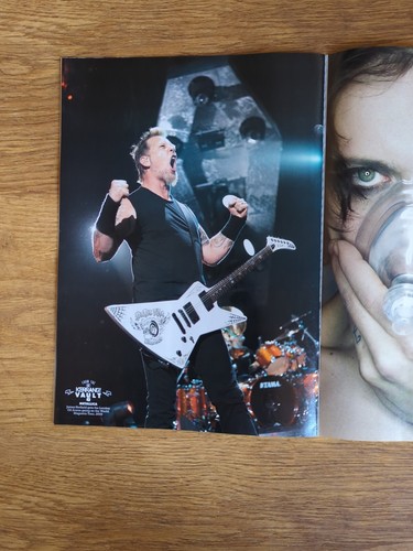 Kerrang! 1585 Iron Maiden, Black Veil Brides, Paramore, Nirvana, AC/DC Photos - Picture 20 of 22