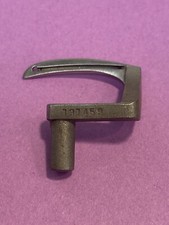 *NOS* 737459-1/4" (731459) SINGER-LOOPER FOR SEWING MACHINES-FREE SHIPPING*