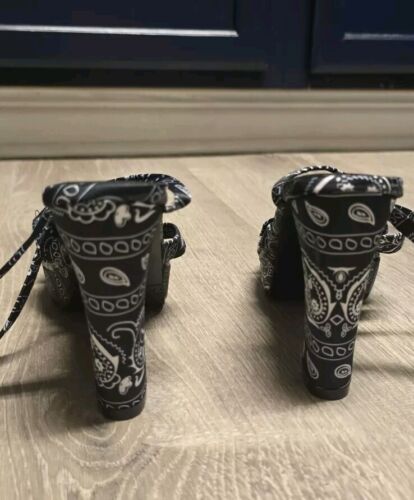 Tacones de plataforma con estampado de bandana azul blanco para mujer talla 9,5 UE talla 41 - Imagen 2 de 14