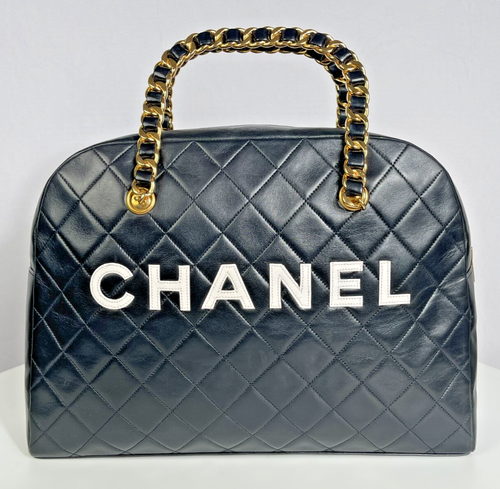CHANEL Black Quilted Lambskin Bowler Gold Hardware 1989-1991 Rare Vintage - Picture 16 of 23