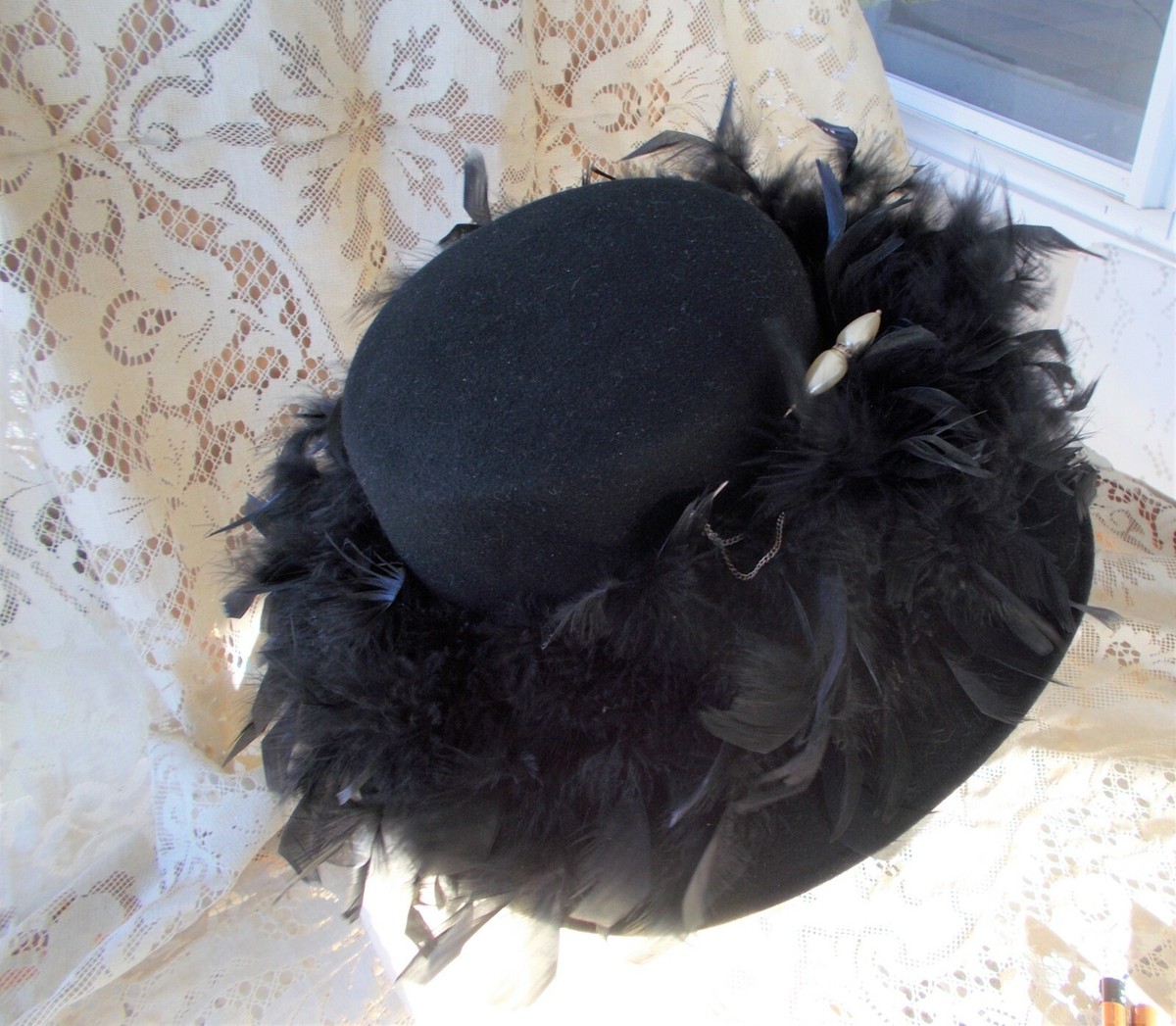 Vintage 100% Black Wool Bucket Hat W/Black Feathers Betmar 