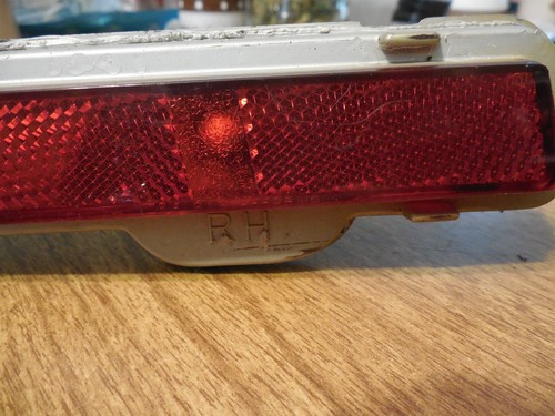 1990 1991 1992 BROUGHAM RIGHT SIDE BUMPER MARKER TAIL CLEARANCE LIGHT USED OEM - Picture 3 of 5