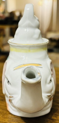 Vintage Elephant Porcelain Teapot With Baby Elephant Lid - Picture 2 of 10