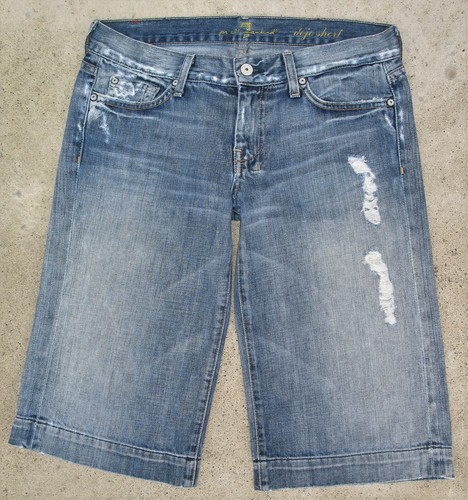 Bermudas de mezclilla 7 for all Mankind Dojo para mujer talla 28 100 % algodón desgastado - Imagen 2 de 7