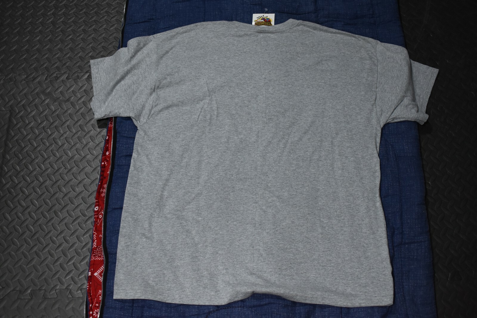 Picture 2 of 3
