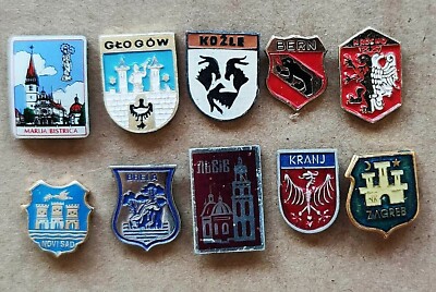  Lot of 10 different europan cities coats of arms pin badges  