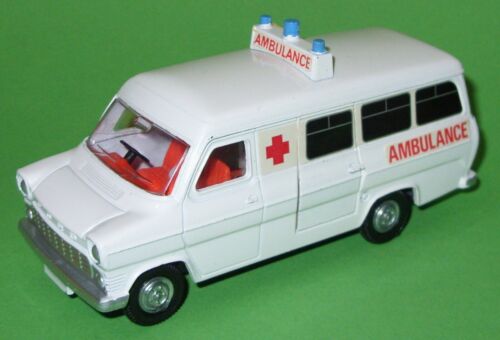 Dinky / 276 Ford Transit Ambulance / Boxed - Picture 8 of 14