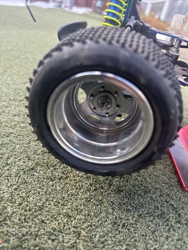Vintage Duratrax Overdrive ST Nitro 1/10 4x4 Roller Project For Parts/Repair. - Picture 12 of 14