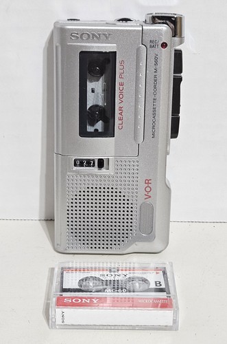 Sony Microcassette-Corder M-560V VOR Silver Handheld Voice Plus Recorder TESTED! - Picture 1 of 10