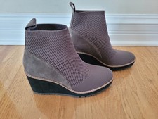 Eileen Fisher London Knit Wedge Booties in Gray Size 8