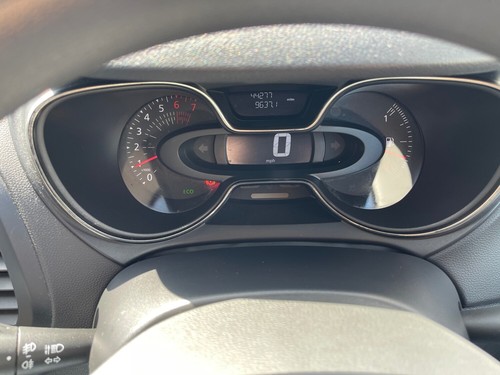 2019 Renault Captur 0.9 TCE 90 Play 5dr HATCHBACK Petrol Manual - Picture 23 of 24