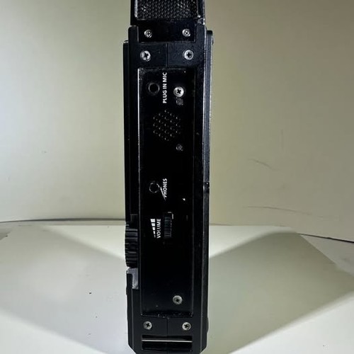 Roland R-26 6-Channel Portable Recorder - Picture 5 of 6