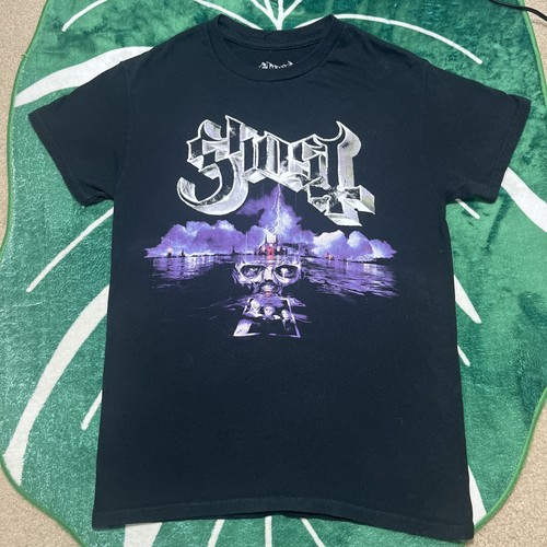 Ghost schwedisches Heavy Metal Rock Band Grafik T-Shirt Größe Erwachsene Small Y2K Grunge