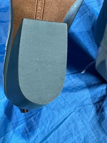New vince camuto gigietta bootie Blue Suede size 8.5 - - Picture 6 of 8