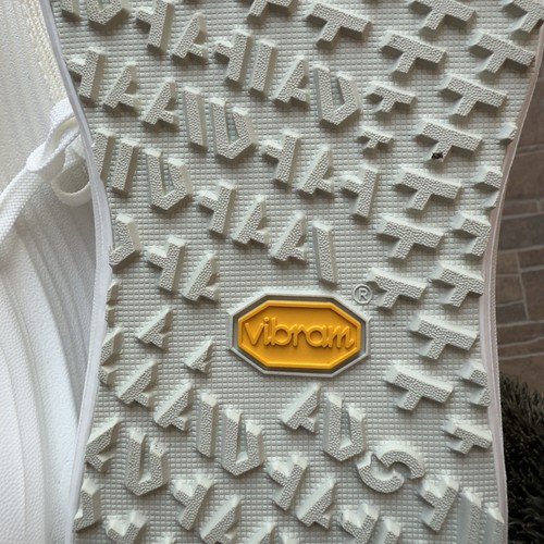 Hoka One One U Thoughtful Creation Talla US W 8.5 / M 7.5 UK 7 Y 1131058 Funcionamiento - Imagen 4 de 10