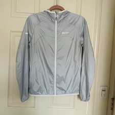 Marmot Women  s Light Blue Hooded Windbreaker Jacket Small Packable Hiking