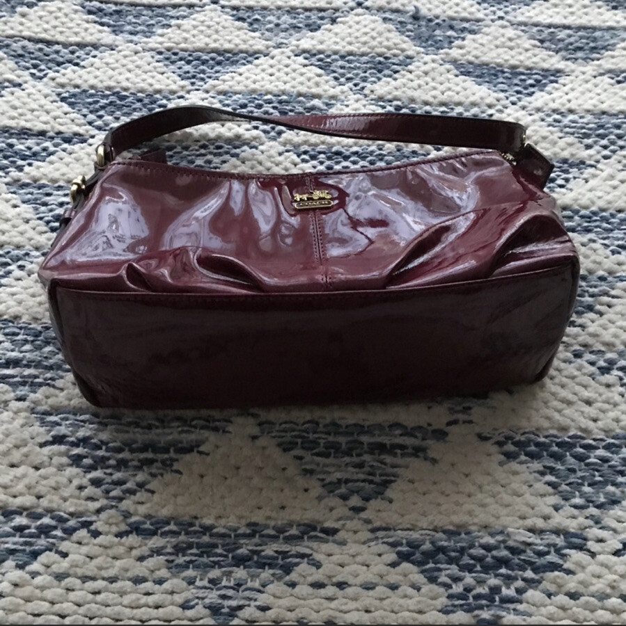 Picture 4 of 5