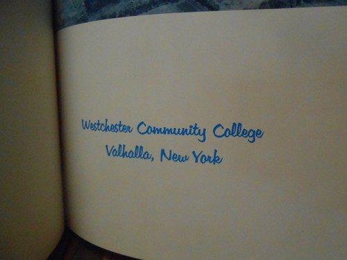 1964 "VALKYR" WESTCHERSTER NEW YORK COMMUNITY COLLEGE YEAR BOOKLOOK WOW - Photo 2/2