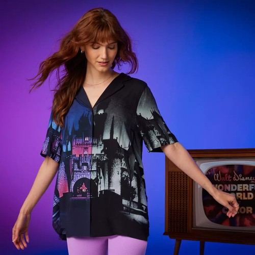 CAMISA CON BOTONES DISNEY100 THE MARAVILLOSER WORLD OF DISNEY CASTLE DISNEYLAND WDW - Imagen 4 de 7