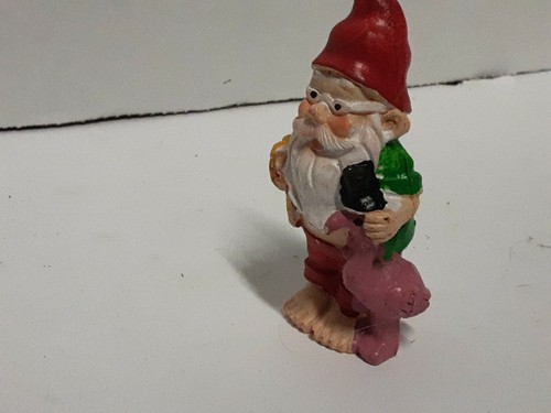 Miniature Summer Gnome Figurine w Pink Flamingo Fairy Garden Miniature 2.5" Tall - 第 4/4 張圖片