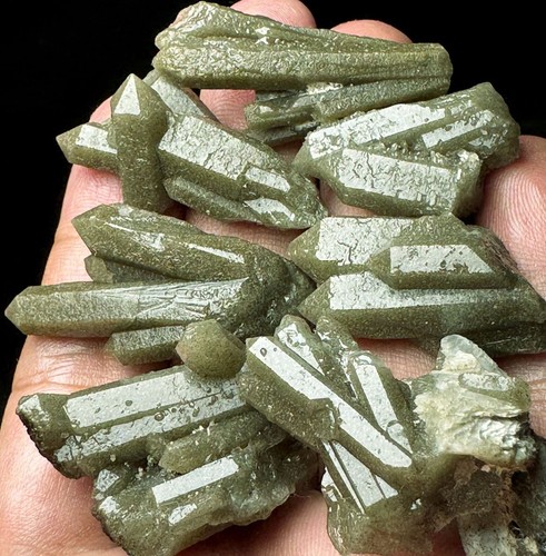 60g 7pcs Brand  Rare NATURAL skeletal Elestial Deep Green QUARTZ Crystal  r804 - Picture 4 of 6