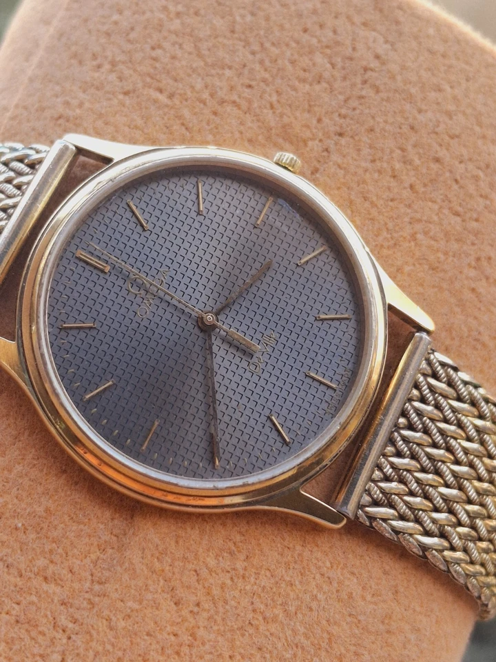 Raro de encontrar OMEGA Deville Pablo Escobar Gángster Cuadrante de panal Estilo Unisex 80 Foto 2 de 4