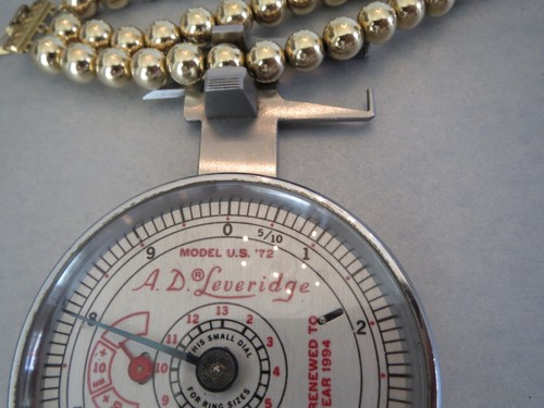 IMPRESIONANTE COLLAR DE CUENTAS DE HEMATITA Y MALAQUITA CHAPADO EN ORO AMARILLO DE 3 FILAS 18" - Imagen 5 de 10
