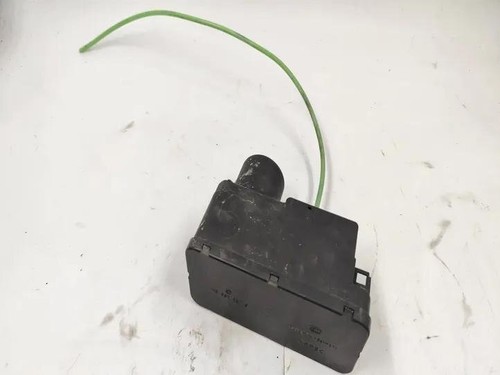 VW PASSAT B3/B4 3A2, 35I Central Locking Vacuum Pump 1H0962257G 1.90 27162728 - Bild 2 von 4