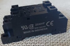 Omron PTF08AE Relay Socket