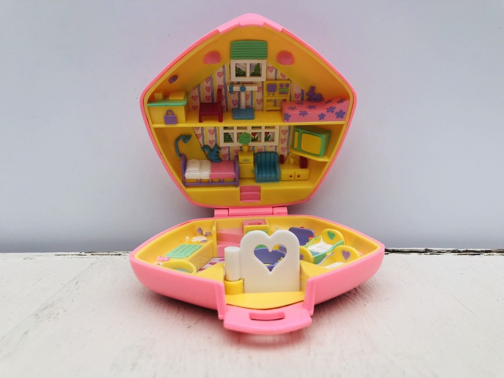 Polly Pocket 1992 Bluebird Polly in the Nursery Compact ONLY