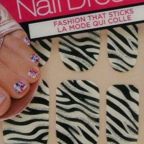 Kiss Nail Strips At Home Manicure Pedicure Kit Animal Print Black White Glitter - Picture 3 of 8
