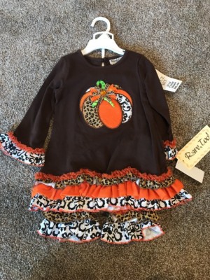 NWT Kohl s Rare Too Pumpkin Fall Two Piece Top Pants Set 18 Months
