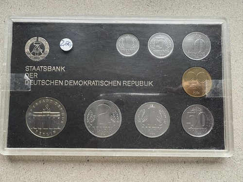 Deutschland DDR KMS 1979-1986 UNC Coin Sets - verschiedene Jahrgänge - Bild 16 von 43