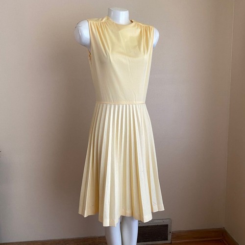 Vintage Size 14/Small Pleated Skirt Dress & Jacket Pale Yellow Textured 2pc Set - Picture 2 of 10
