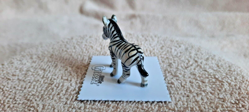 LITTLE CRITTERZ Zebra "Zania" Figura en miniatura Nuevo ENVÍO GRATIS LC418 - Imagen 2 de 6