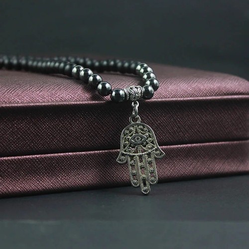 Men's Vintage Design Hand Shape Stone Beads Necklace Pendant - Picture 2 of 4