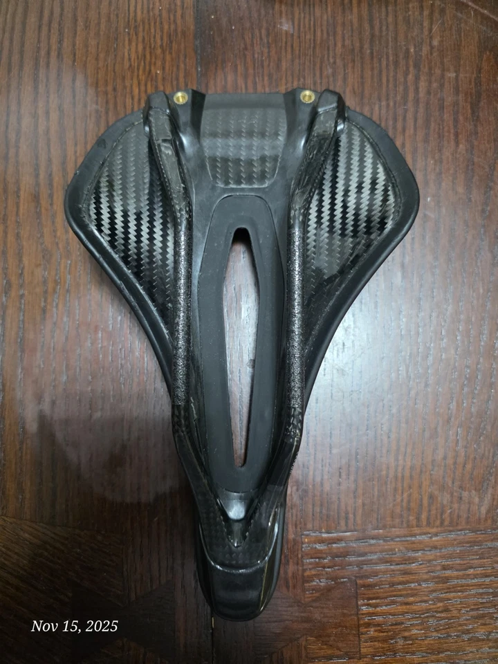 Sillín eléctrico Specialized S-Works 143 mm  Foto 2 de 4